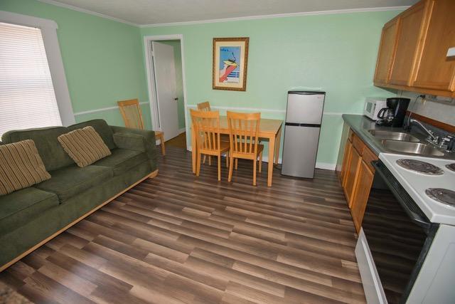 Avon Cottages Екстериор снимка